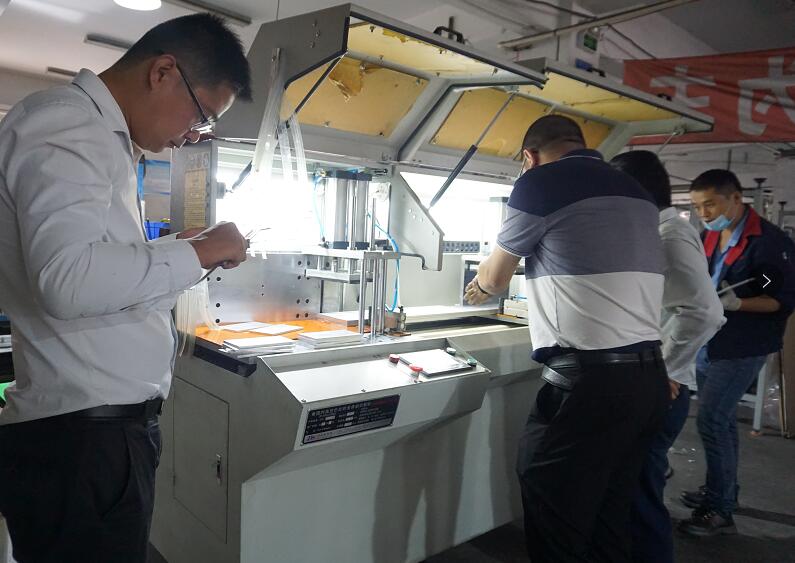 【嘉興】太陽能新能源全自動鋁型材切割機日節省千元鋸切成本